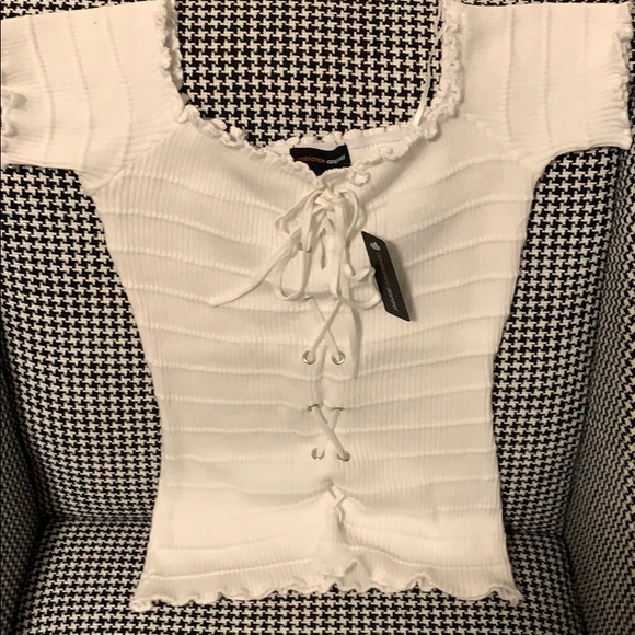 NWT Cute Top - Picture 2 of 3